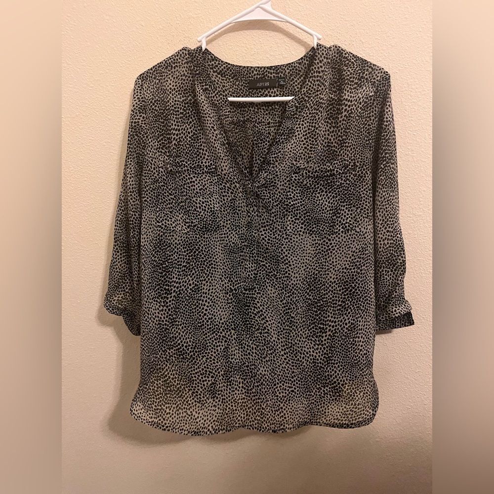 Apt. 9 Black and Cream Speckled Blouse